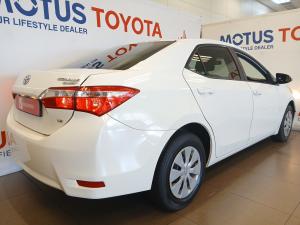 Toyota Corolla Quest 1.8 Plus manual - Image 2