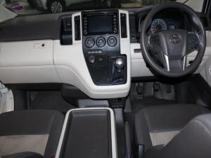 Toyota Quantum 2.8 GL 11 Seat - Image 9