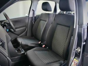 Volkswagen Polo Vivo 1.4 - Image 13
