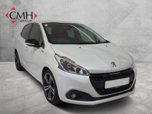 Peugeot 208 1.2T GT Line auto - Image 1