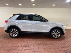 Volkswagen T-Roc 2.0TSI 140kW 4Motion Design - Image 5
