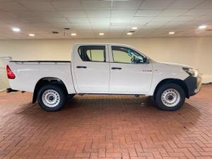 Toyota Hilux 2.4GD-6 double cab 4x4 SR - Image 5