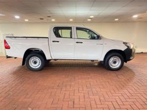 Toyota Hilux 2.4GD-6 double cab 4x4 SR - Image 5
