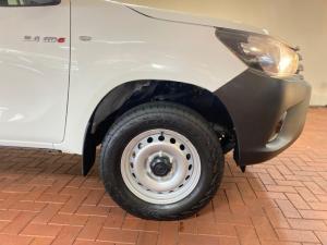 Toyota Hilux 2.4GD-6 double cab 4x4 SR - Image 6