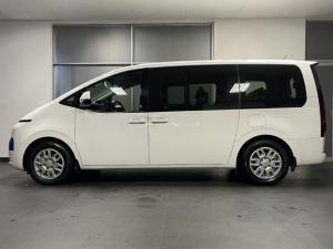 Hyundai Staria 2.2D Executive 9-seater - Image 5