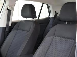 Volkswagen T-CROSS 1.0 TSI Comfortline - Image 12
