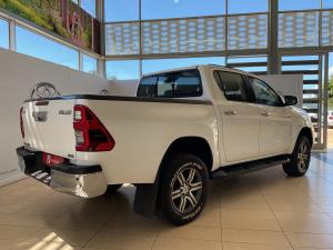 Toyota Hilux 2.8GD-6 double cab 4x4 Raider auto - Image 4