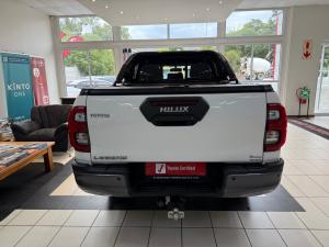 Toyota Hilux 2.8GD-6 double cab Legend manual - Image 7