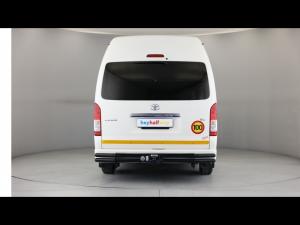 Toyota Hiace 2.5D-4D bus 14-seater GL - Image 5
