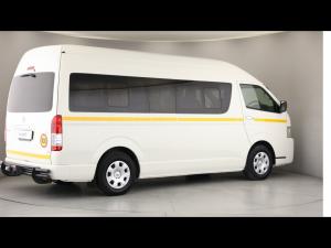 Toyota Hiace 2.5D-4D bus 14-seater GL - Image 2