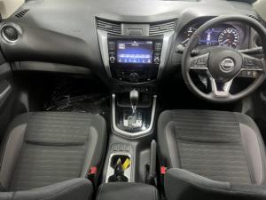 Nissan Navara 2.5DDTi double cab LE 4x4 - Image 7