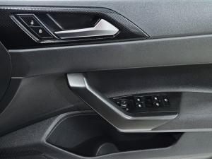 Volkswagen Polo 1.0 TSI Life - Image 27