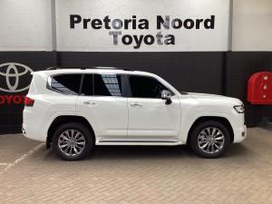 Toyota Land Cruiser 300 3.5T ZX - Image 4
