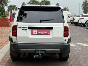 Toyota Land Cruiser Prado 2.8GD VX-R - Image 5