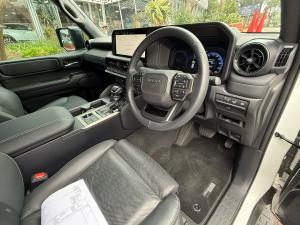 Toyota Land Cruiser Prado 2.8GD VX-R - Image 7