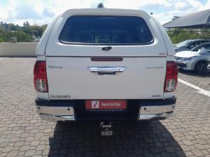 Toyota Hilux 2.4GD-6 double cab 4x4 Raider auto - Image 5