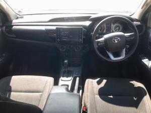 Toyota Hilux 2.4GD-6 double cab 4x4 Raider auto - Image 6