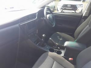 Toyota Corolla Quest 1.8 Plus manual - Image 7