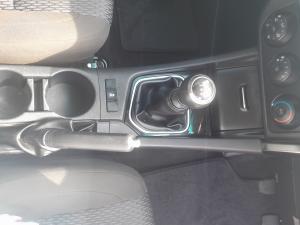 Toyota Corolla Quest 1.8 Plus manual - Image 11