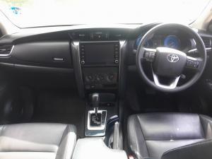 Toyota Fortuner 2.4GD-6 auto - Image 6