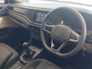 Volkswagen Polo 1.6 - Image 11
