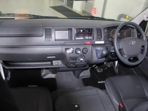 Toyota QUANTUM/HIACE 2.5 D-4D Sesfikile 16s - Image 6