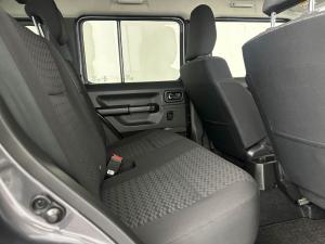 Suzuki Jimny 1.5 GLX automatic 5-Door - Image 11