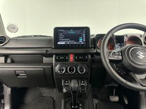 Suzuki Jimny 1.5 GLX automatic 5-Door - Image 20