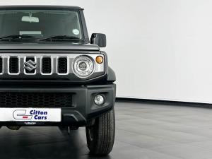 Suzuki Jimny 1.5 GLX automatic 5-Door - Image 2