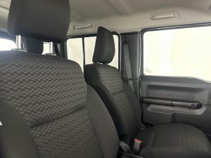 Suzuki Jimny 1.5 GLX automatic 5-Door - Image 7
