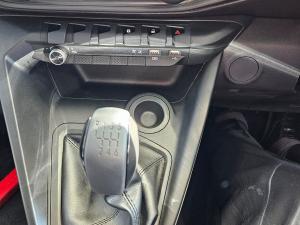 Peugeot Landtrek 1.9TD double cab Allure - Image 13