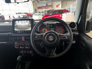 Suzuki Jimny 1.5 GLX AllGrip 5-door auto - Image 7