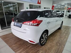 Toyota Yaris 1.5 Xs - Image 2