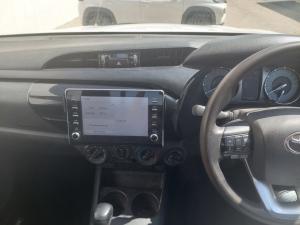 Toyota Hilux 2.4GD-6 single cab 4x4 Raider auto - Image 11