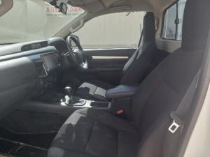 Toyota Hilux 2.4GD-6 single cab 4x4 Raider auto - Image 13