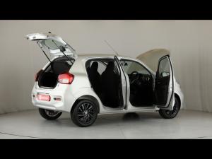 Toyota Vitz 1.0 XR manual - Image 18
