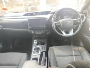 Toyota Hilux 2.8GD-6 double cab 4x4 Raider auto - Image 8