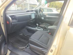 Toyota Hilux 2.8GD-6 double cab 4x4 Raider auto - Image 9