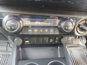 Toyota Hilux 2.8GD-6 double cab 4x4 Raider auto - Image 19