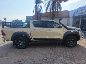 Toyota Hilux 2.8GD-6 double cab 4x4 Raider auto - Image 4