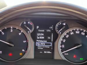 Toyota Land Cruiser Prado 2.8GD VX-L - Image 11
