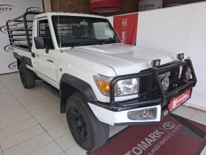 Toyota Land Cruiser 79 4.0 V6 single cab - Image 1