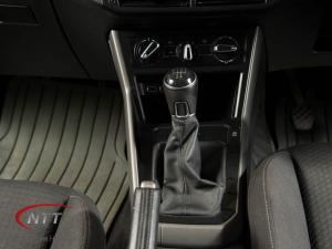 Volkswagen Polo 1.0 TSI Comfortline - Image 18
