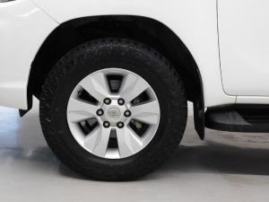 Toyota Hilux 2.4 GD-6 RB SRXD/C - Image 2