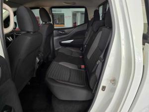 Nissan Navara 2.5DDTI SE automatic D/C - Image 12