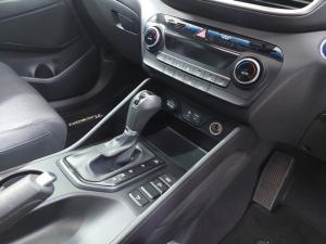 Hyundai Tucson 2.0 Elite auto - Image 12