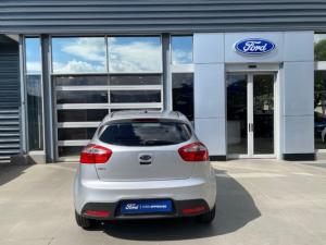 Kia Rio hatch 1.4 - Image 5