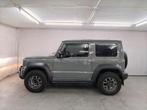 Suzuki Jimny 1.5 GLX AllGrip 3-door manual - Image 11