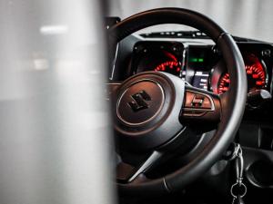 Suzuki Jimny 1.5 GLX AllGrip 3-door manual - Image 14