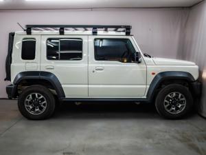 Suzuki Jimny 1.5 GLX AllGrip 3-door manual - Image 17
